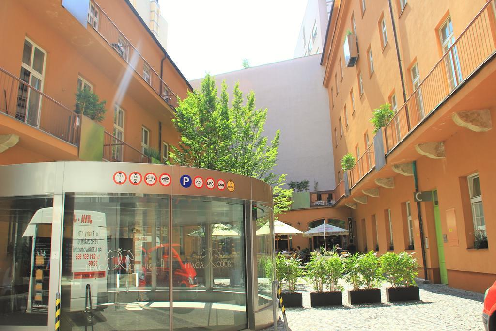 Picasso Apartments Prague Ngoại thất bức ảnh