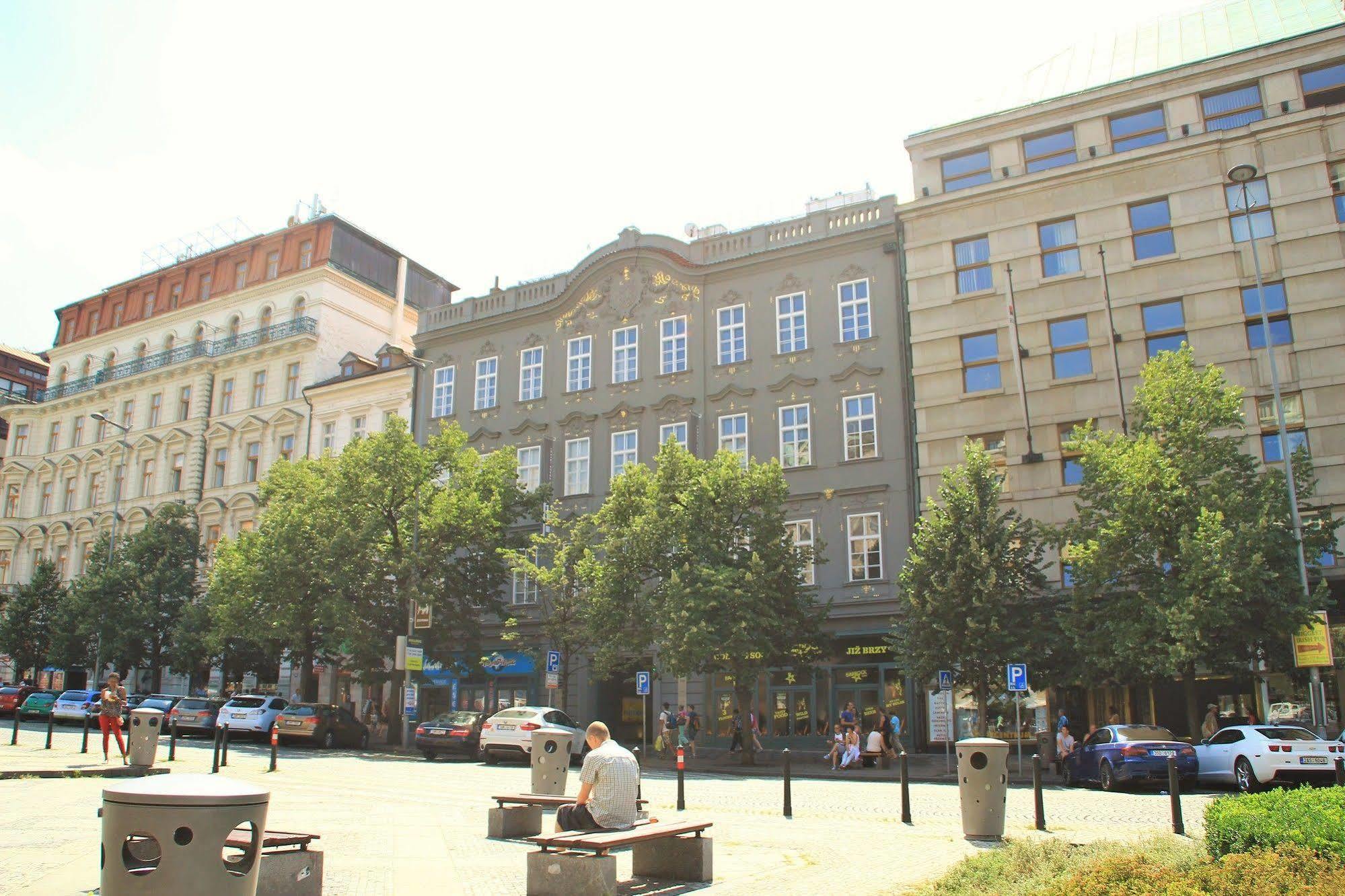Picasso Apartments Prague Ngoại thất bức ảnh